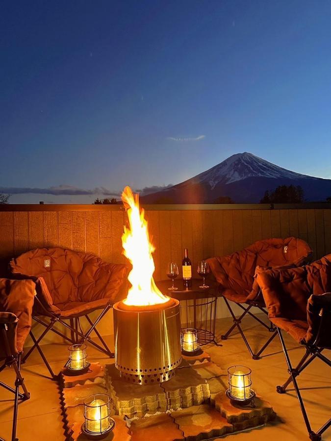 ヴィラ山間堂 Terrace Villa Bbq Bonfire Fuji View Annovillas فوجيكاواجوتشيكو المظهر الخارجي الصورة